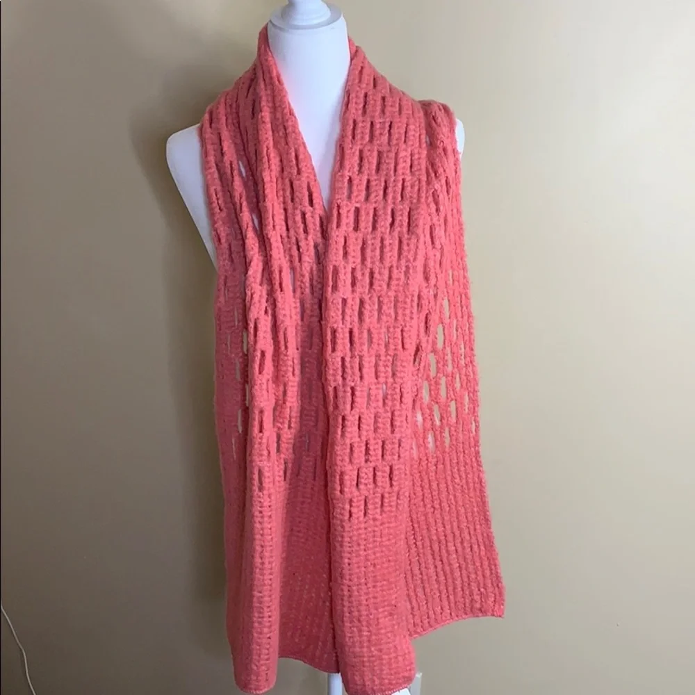 Collection 18 pink winter scarf‎ NWT